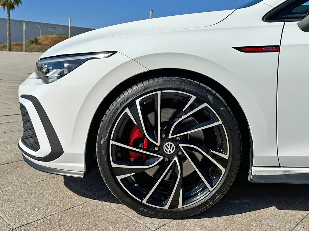VOLKSWAGEN GOLF GTI ocasion Malaga