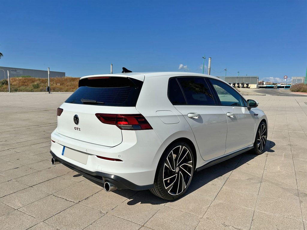 VOLKSWAGEN GOLF GTI ocasion Malaga
